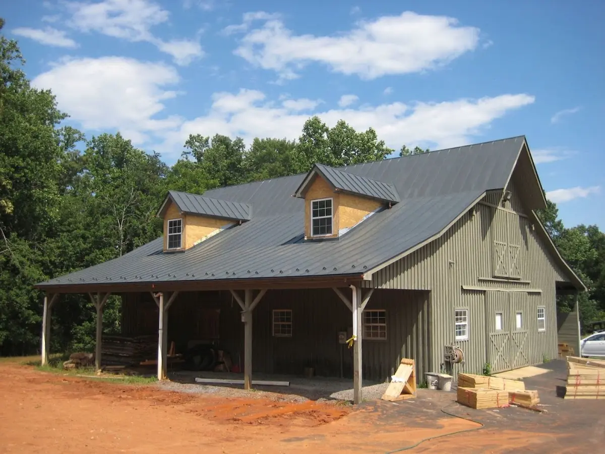 Expert Asphalt Roof Repair workmanship in Smithridge